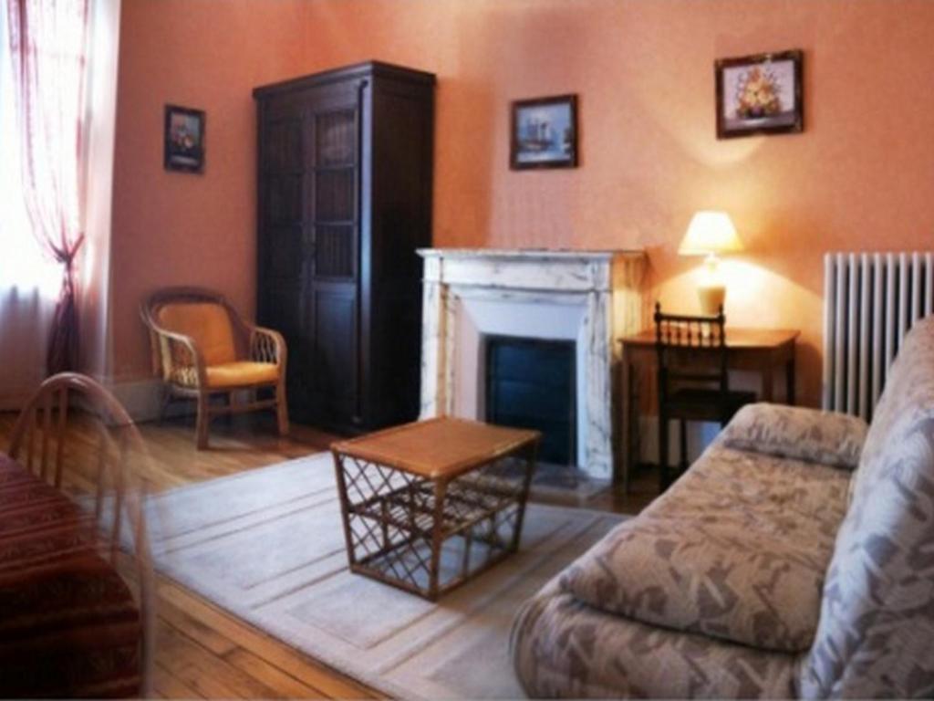 Chambres Et Tables D'Hotes Les Breuils Mariol Ruang foto