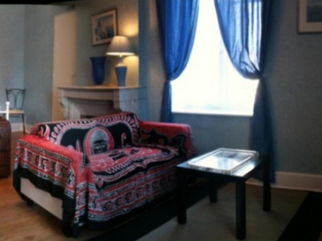 Chambres Et Tables D'Hotes Les Breuils Mariol Ruang foto